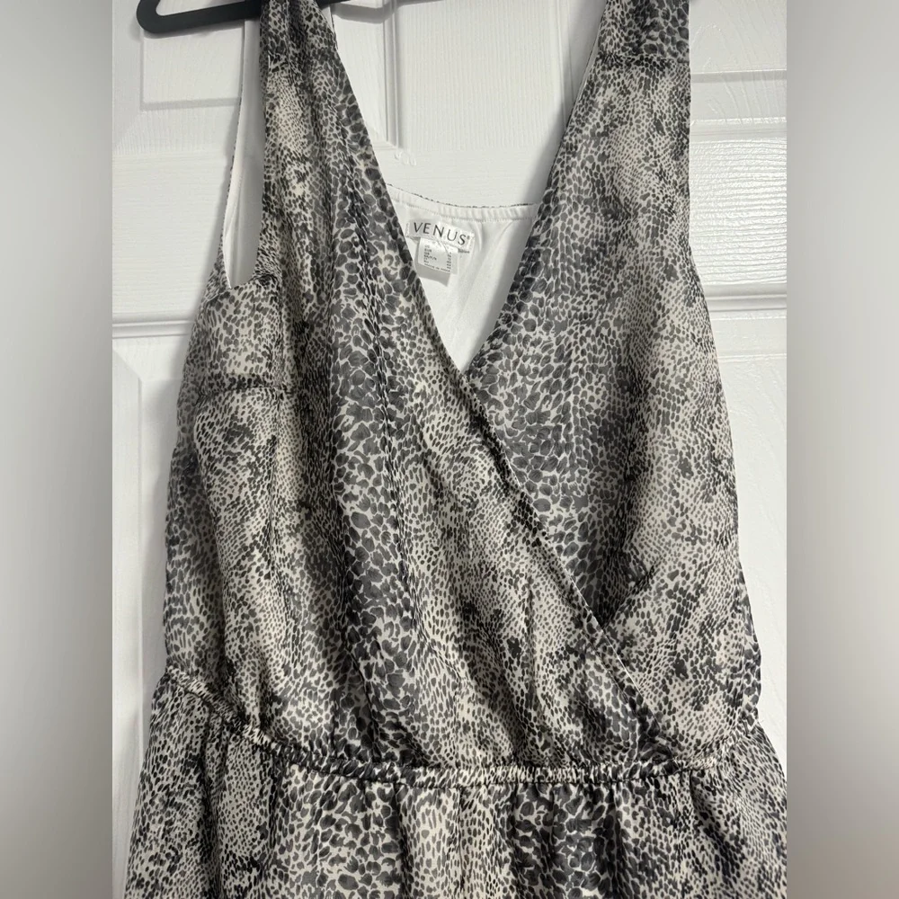 VENUS Gray and Cream Snake Skin Print Romper